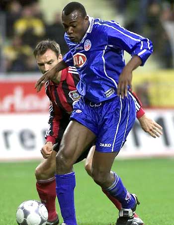 在足球转会 在足球转会